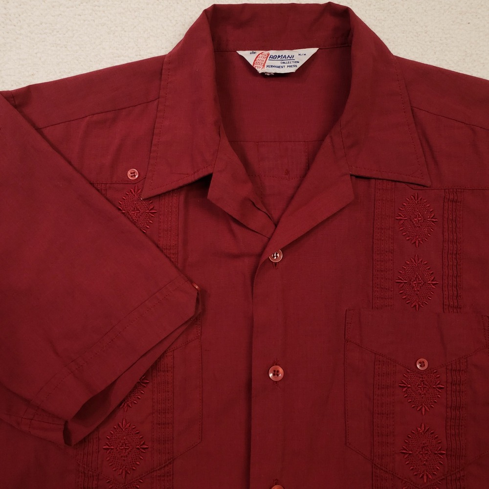 Vintage Romani Guayabera Shirt Men Medium Burgundy Red Embroidered Short Sleeve